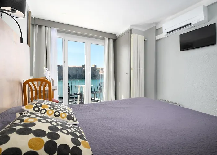 Logis Hotel Le Triton Collioure