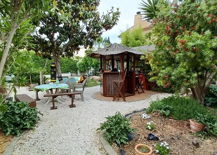 Hôtel Mouveaux à Agde