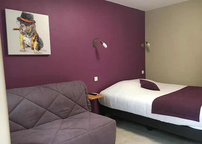 Bardouville Hotels