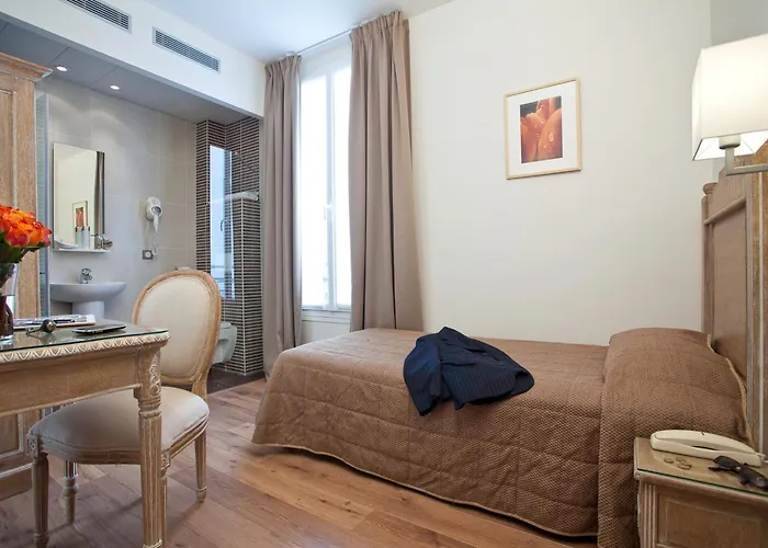 Hotel Du Printemps Parigi