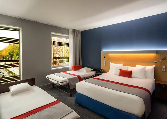 Hoteles con Cancha de Tenis en París