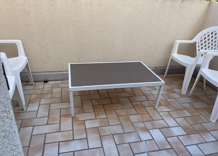 Grande chambre dans villa proche de la plage Sète