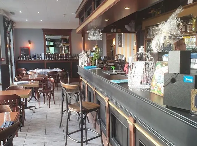 Hotel Aux Bons Amis Reims