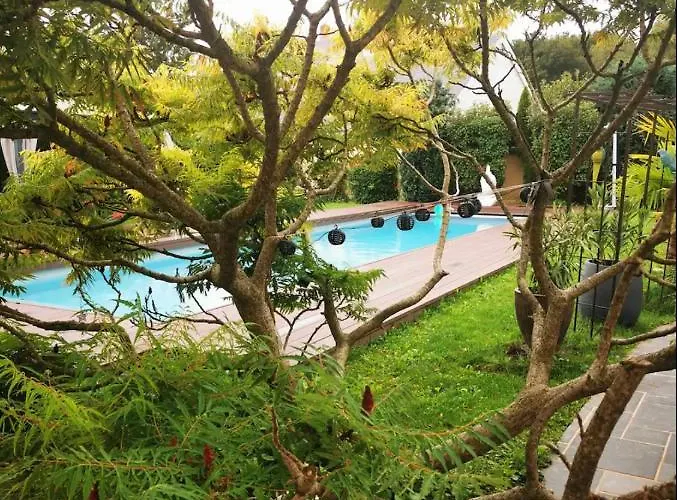 Tara Hotel Magny-le-Hongre