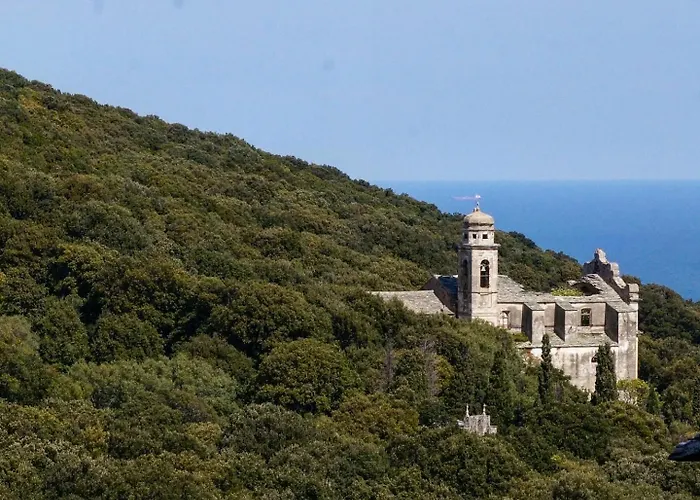 Hôtels à Barcaggio