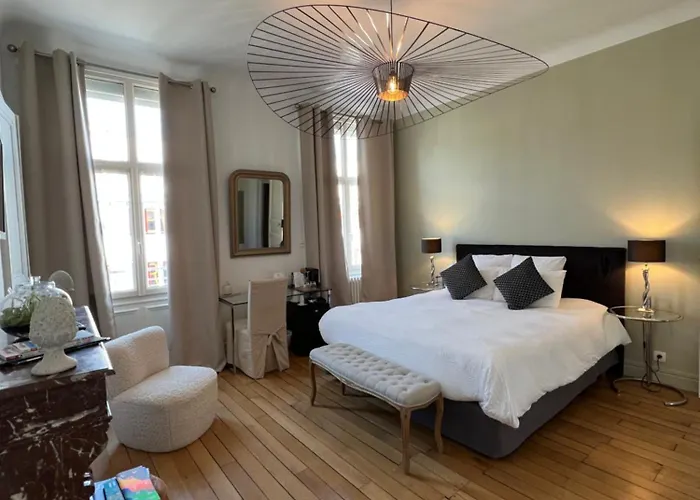 Bed and Breakfast La Demeure Des Sacres - Cathedrale Reims