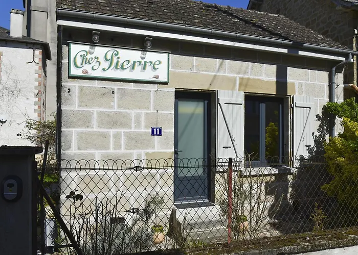 Hotel Chez Pierre Dans Le Centre De Brive