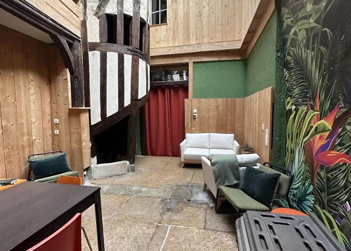 Chambre Dans Maison Originale En Centre Ville Troyes