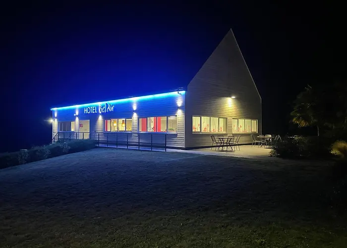 Hôtels à Crévin