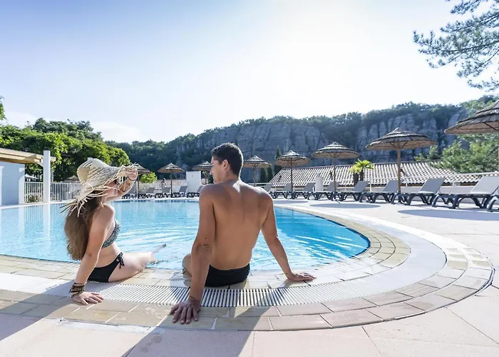 Domaine Lou Capitelle&Spa Vogue