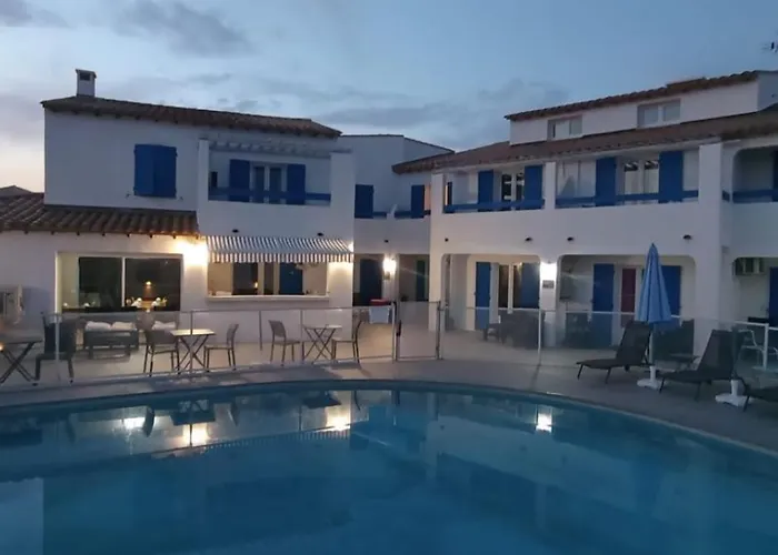 Hotel Le Bleu Marine Les Les Saintes-Maries-de-la-Mer