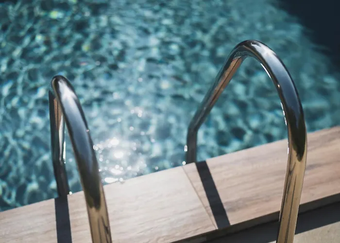 Les Lodges Sainte-Victoire Hotel & Spa Le Tholonet a 5 stelle