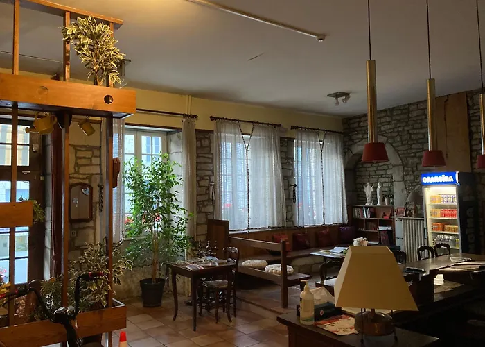 Ancien Hotel Plein De Charme Baume-les-Dames