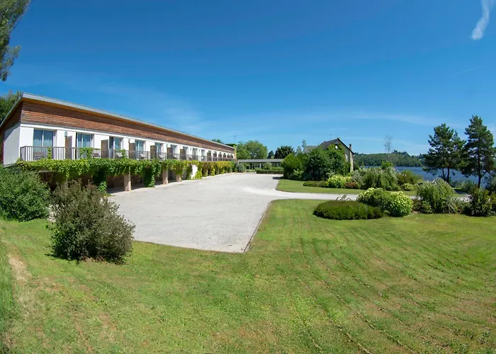 Hoteles en Neuvic (Correze)
