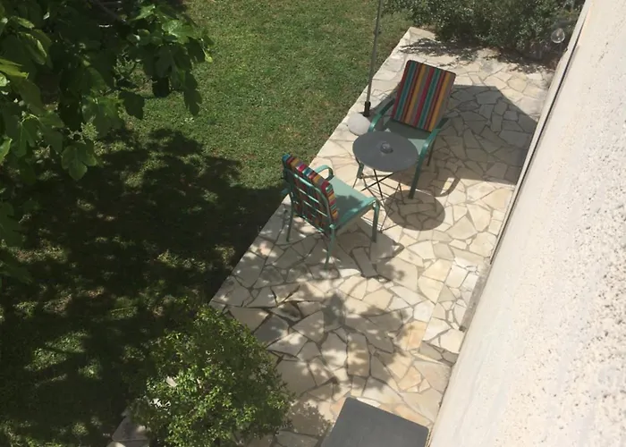 Les Villas Du Triangle - Chambres D'Hotes Nîmes