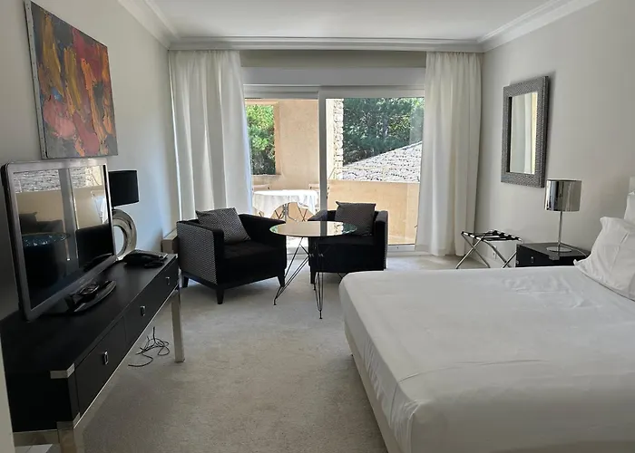 Hostellerie Le Roy Soleil Ménerbes