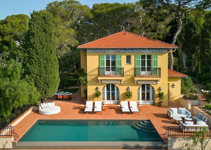 Provence 5 Star Hotels