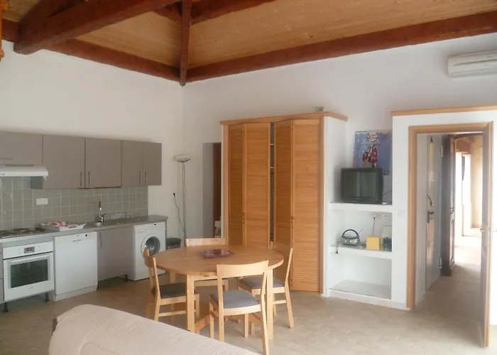 Chambre D'Hotes "La Bastide Des Eucalyptus" Antibes