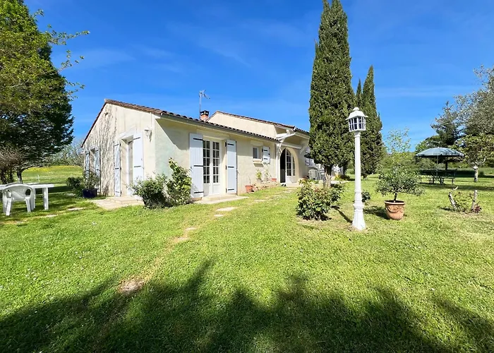 Hôtels à Monpazier