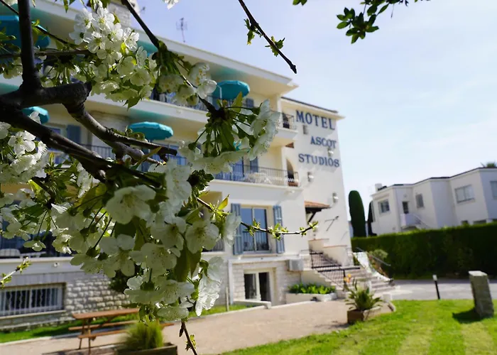 MOTEL ASCOT - Hotel&Appartements Cagnes-sur-Mer