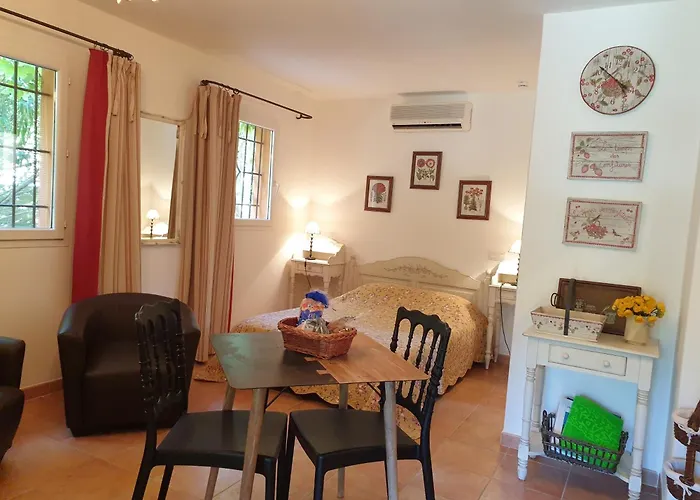 Residence A Merula Calvi 