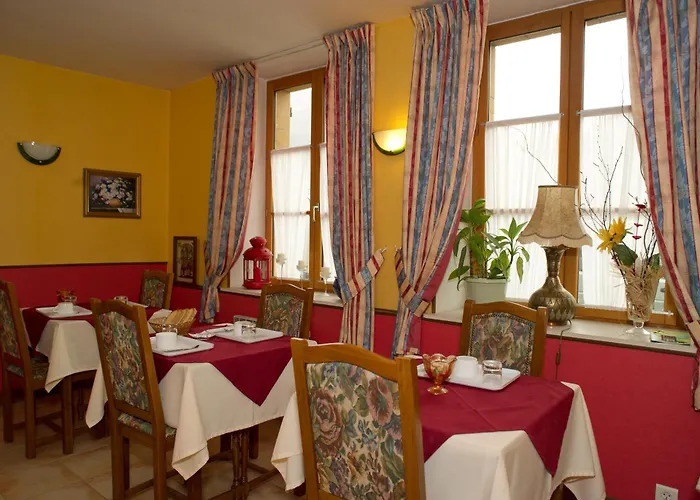 Hôtels à Launois-sur-Vence