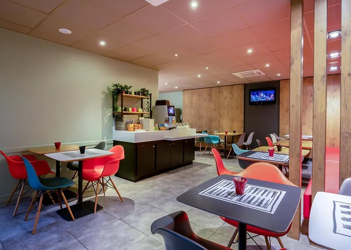 Hotel Ibis La Rochelle Centre Historique admite animales