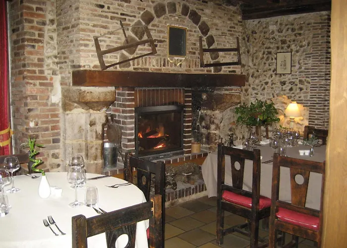 Hôtels à Charny-Oree-de-Puisaye
