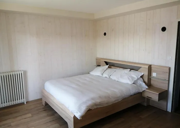 Hotel Le Petit Pêcheur à Saint-Florent-le-Vieil