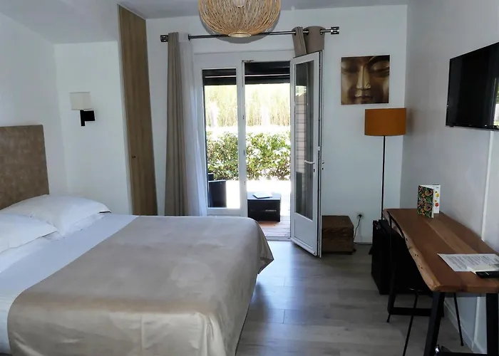 Hôtel de la Vierge Noire Sainte-Maxime