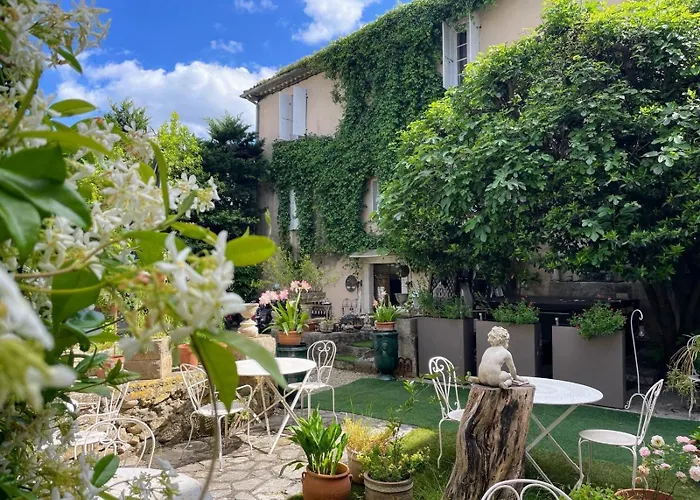 Maison du Manoir Vallon-Pont-dʼArc