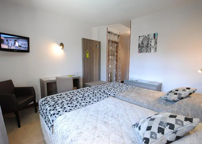 Logis Hostellerie du Perigord Vert Brantôme