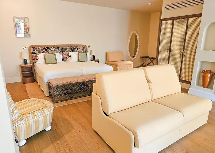 Nice Hotels for Romantic Getaway