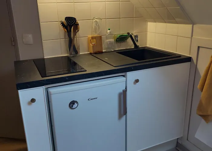 Studio Au 2E Etage De Notre Maison De Ville Caen