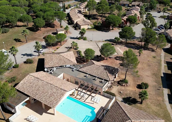 Résidence Goélia Le Village Azur Puget-sur Argens