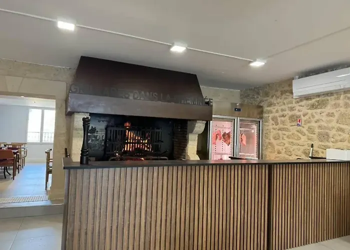 Hôtels à Cavignac