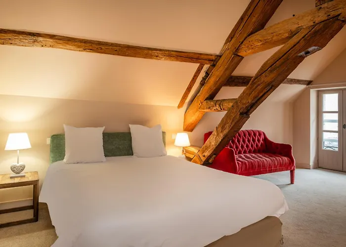 Beaugency Hotels