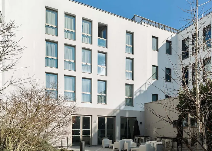 Chatenay-Malabry Hotels