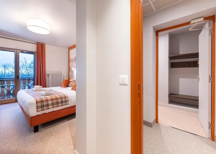 Hotels in Bernex