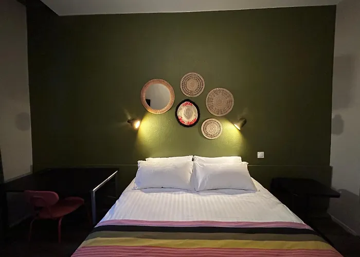 Hotel De La Croix-Rousse Lyon