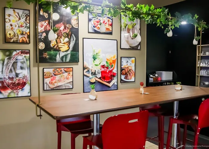 Hotel Campanile Montargis - Amilly