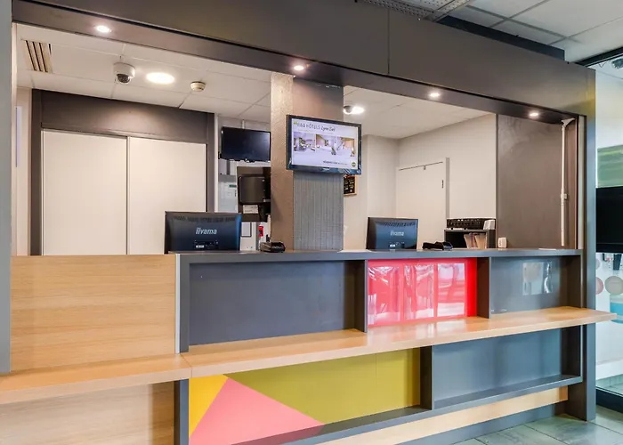 B&B HOTEL Lyon Vénissieux