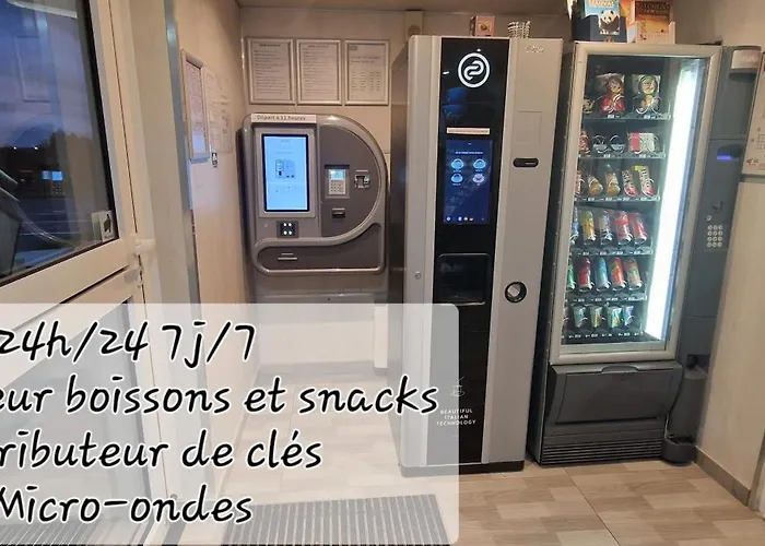 Fasthotel Roissy - Saint-Witz