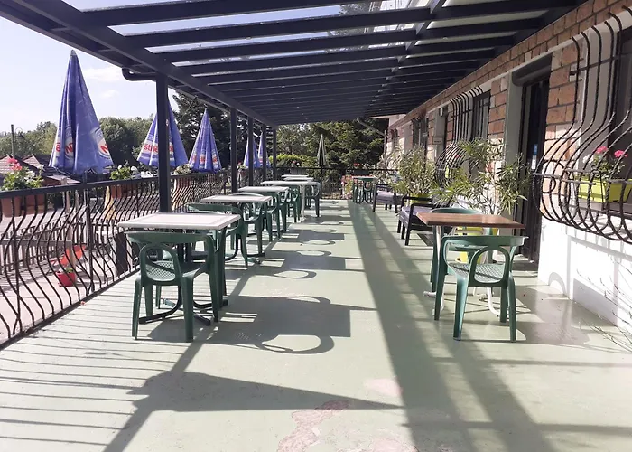 Hotel Restaurant La Chaumiere du Lac Clairvaux-les-Lacs