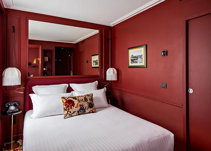 Hotel con viste meravigliose a Parigi