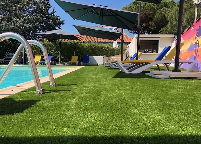 Hotel Des 4 Vents "Esprit Camargue" Parking Prive Gratuit Aigues-Mortes