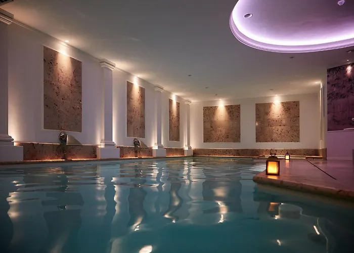Paris J'Adore Hotel & Spa (Adults Only)