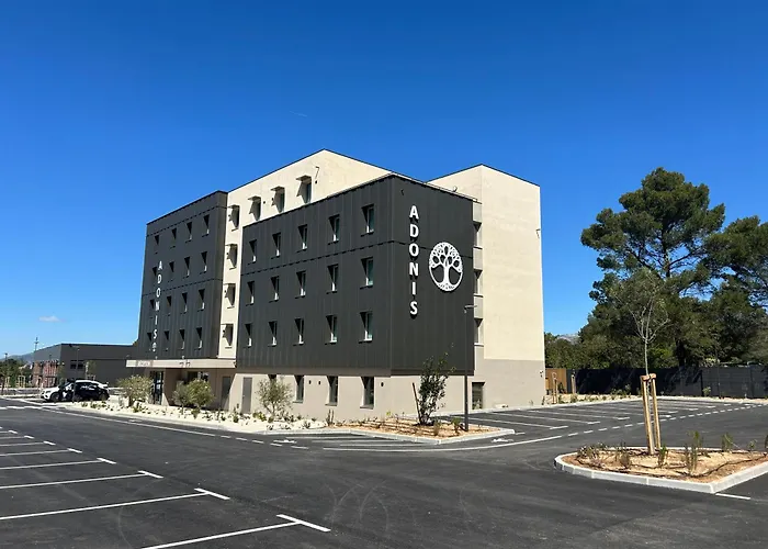 Signes Hotels