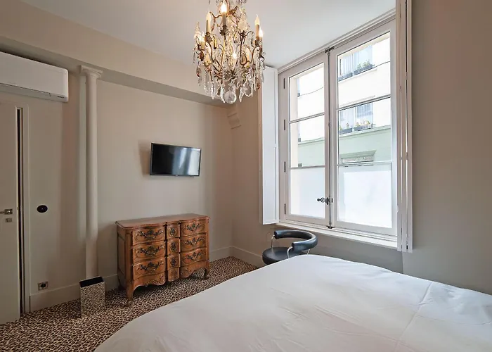 Hotel Pavillon Marais Parigi