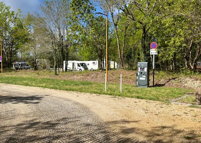 The Originals Boutique, Hôtel Lakeside, Biscarrosse , Lac Parentis-en-Born
